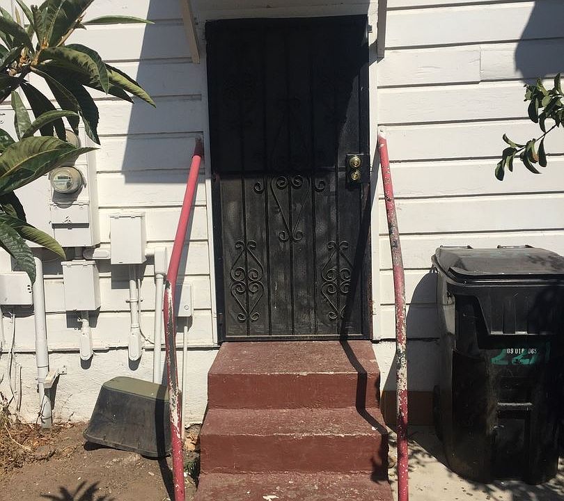 1st image of 2271 L St