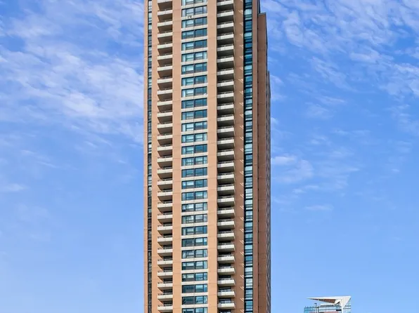 1160 S Michigan Ave APT 4101, Chicago, IL 60605