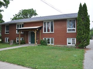 410 Mary St #1, Orillia, ON L3V 3G3