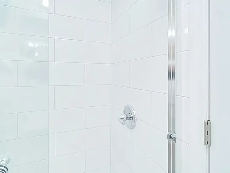 211 Avenue A #1 — Photo 11