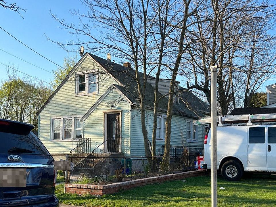 1st image of 622 Hillside Ct