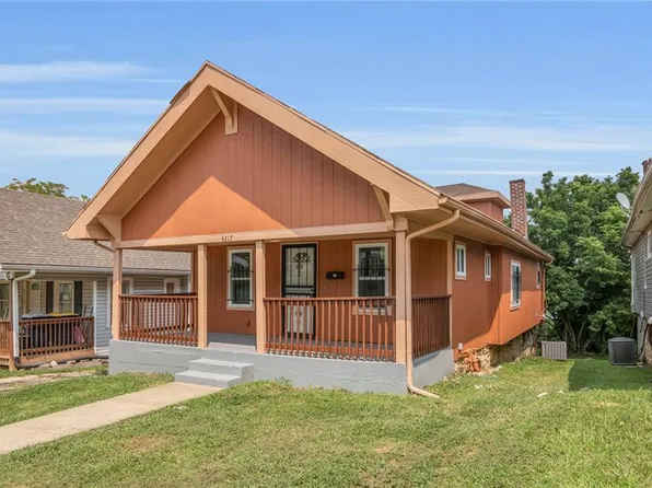 4217 College Ave, Kansas City, MO 64130