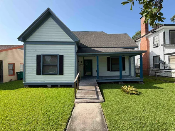 1206 Pine Ave, Orange, TX 77630
