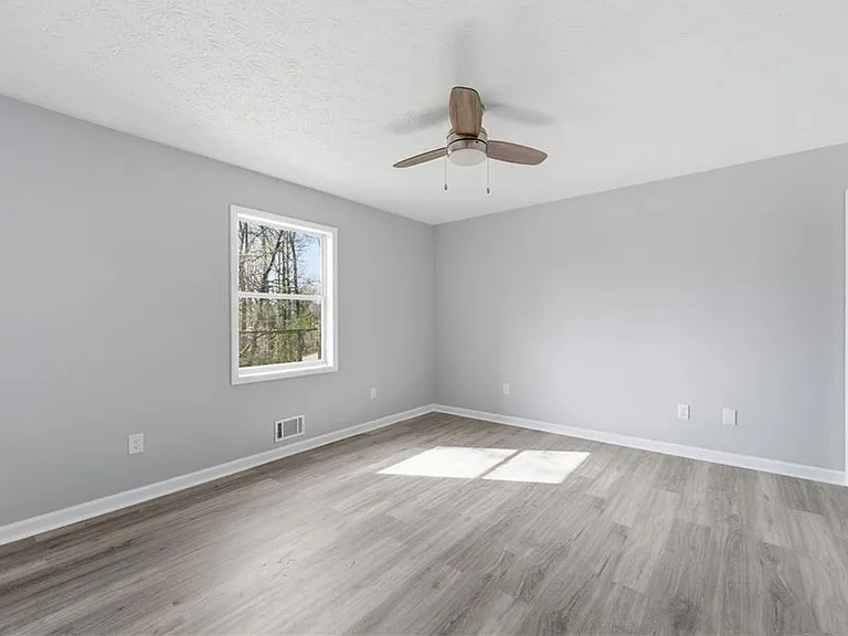 4380 Cary Dr — Photo 19