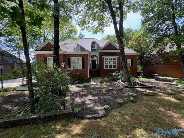 2105 Greenslope Trl NE, Huntsville, AL 35811