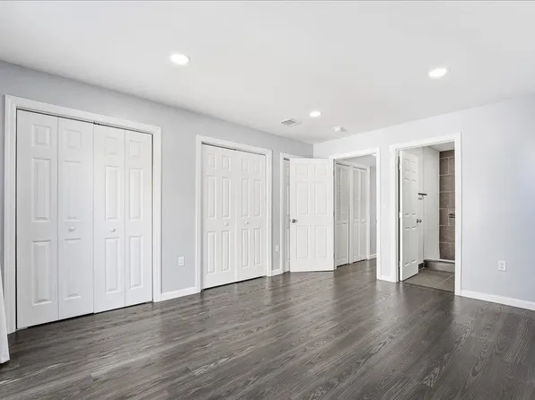 225 Freeman Avenue image 13 of 20