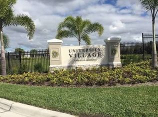 7667 Registrar Way, Sarasota, FL 34243