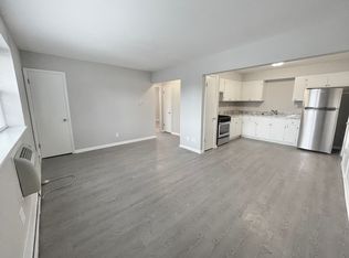 2304 S 62nd St APT 6, Milwaukee, WI 53219