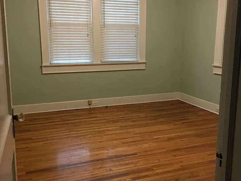 407 Edisto Ave — Photo 2