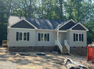 3157 Irvington Rd, Irvington, VA 22480