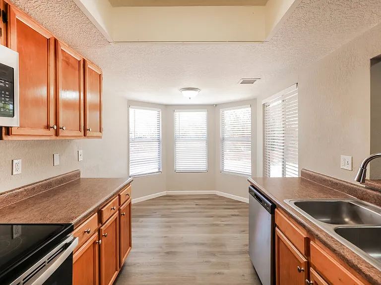 10061 E Domenic Ln — Photo 6