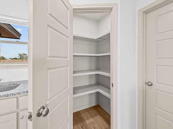 2nd image of 14916 North Cres #1200
