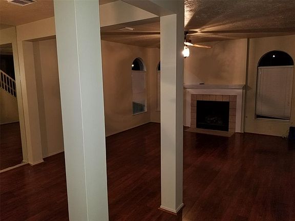 3rd image of 1311 Cowden Ct