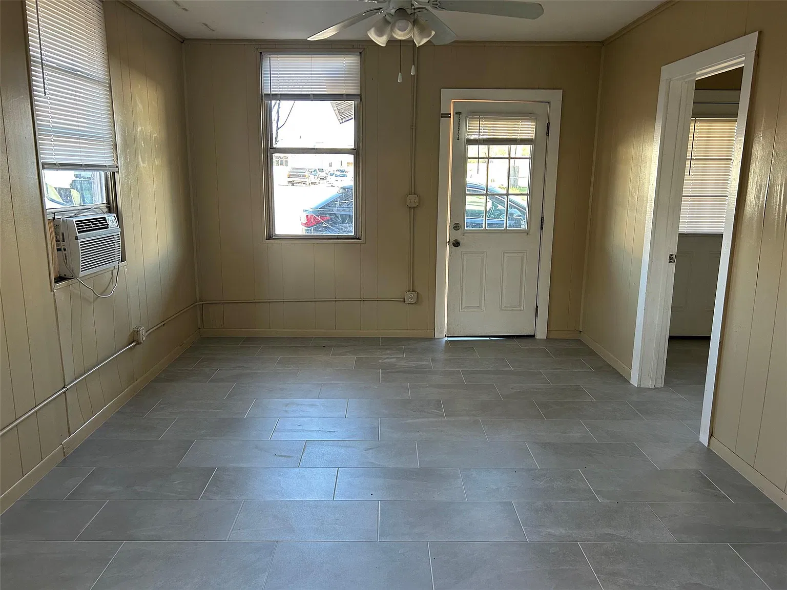 2 bed, 1.0 bath, 800 sqft, $1,400 — Photo 3