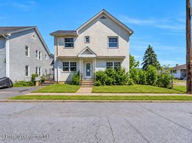 958 Ridge Ave, Scranton, PA