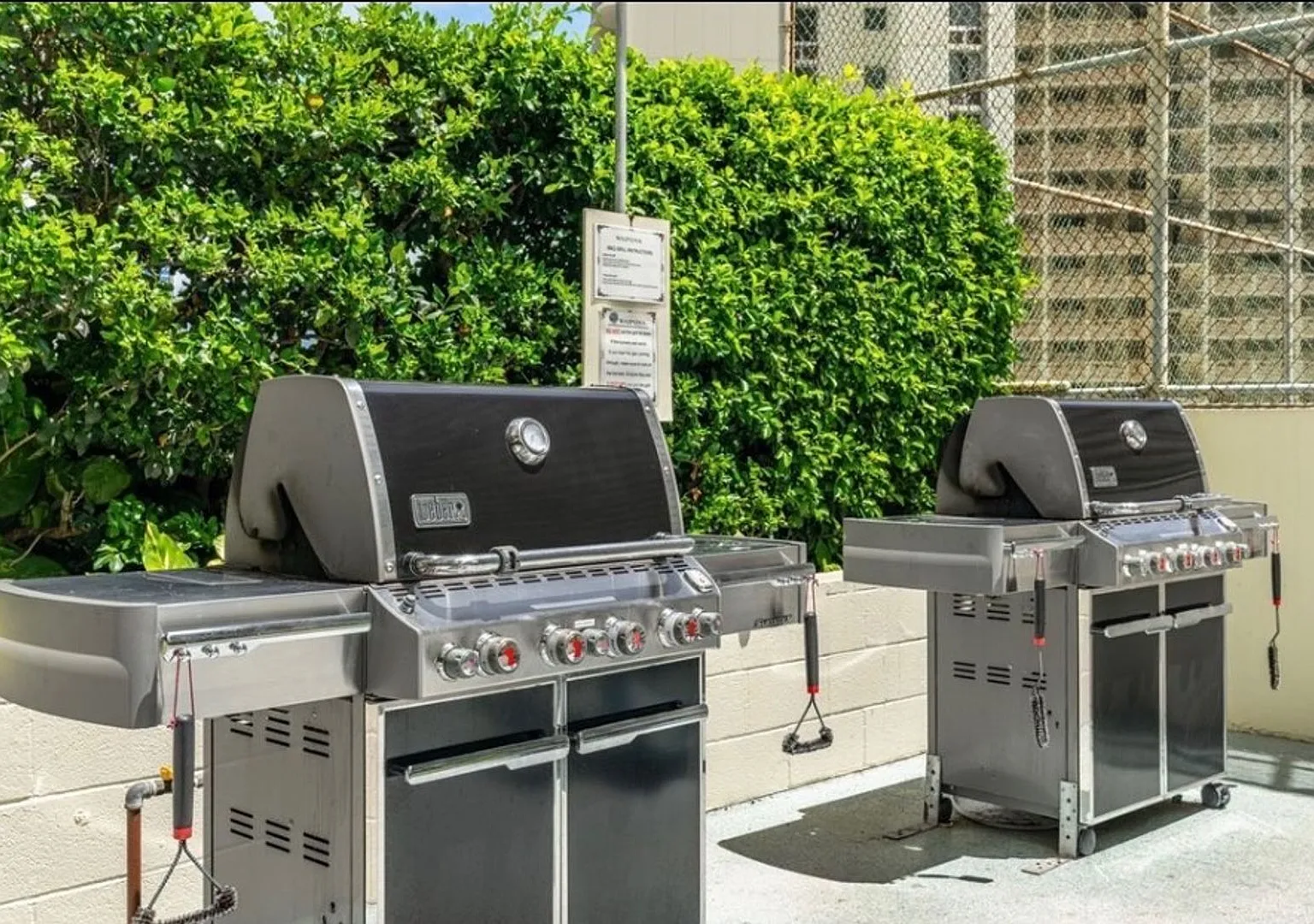 Renovated High-Floor Waipuna 2BR/2BA Ocean & Diamond Head Views — Photo 2