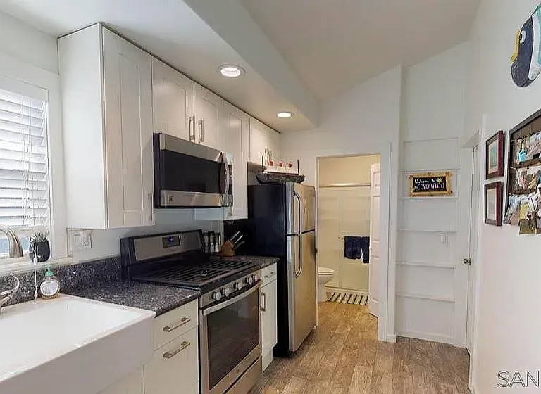 614 I Ave — Photo 3