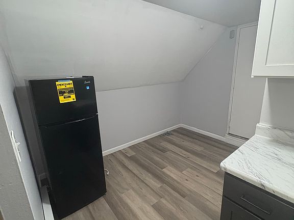 2nd image of 180 Lincoln Pl #3