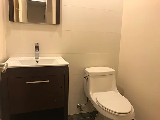 Rented by Premier Metro Realty Corp | media 4