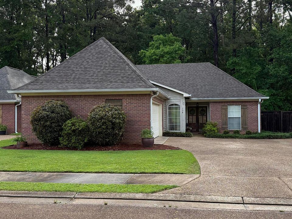1st image of 124 Cowles Creek Rd