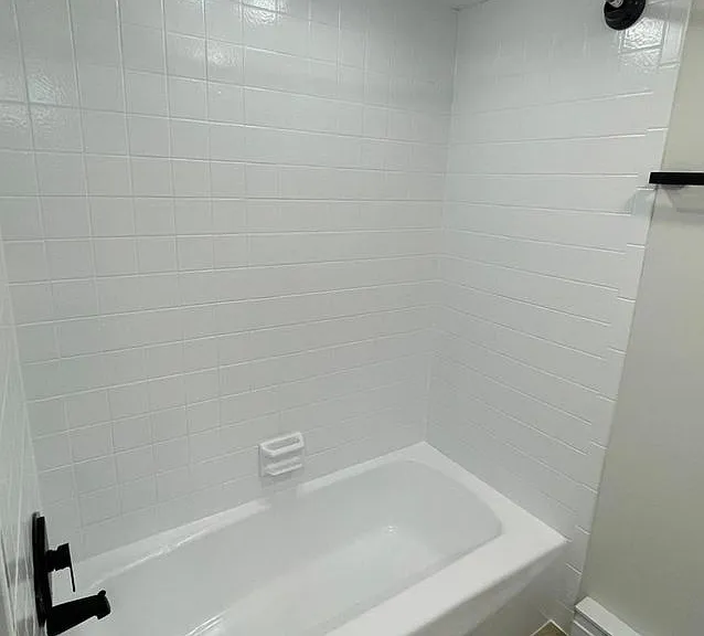 Robin Hood Apartments — Photo 25