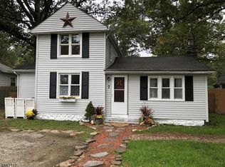 7 Abbott St, Budd Lake, NJ 07828