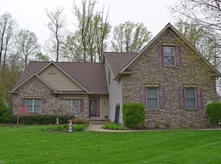 10904 Stonewycke Dr, Concord Township, OH 44077