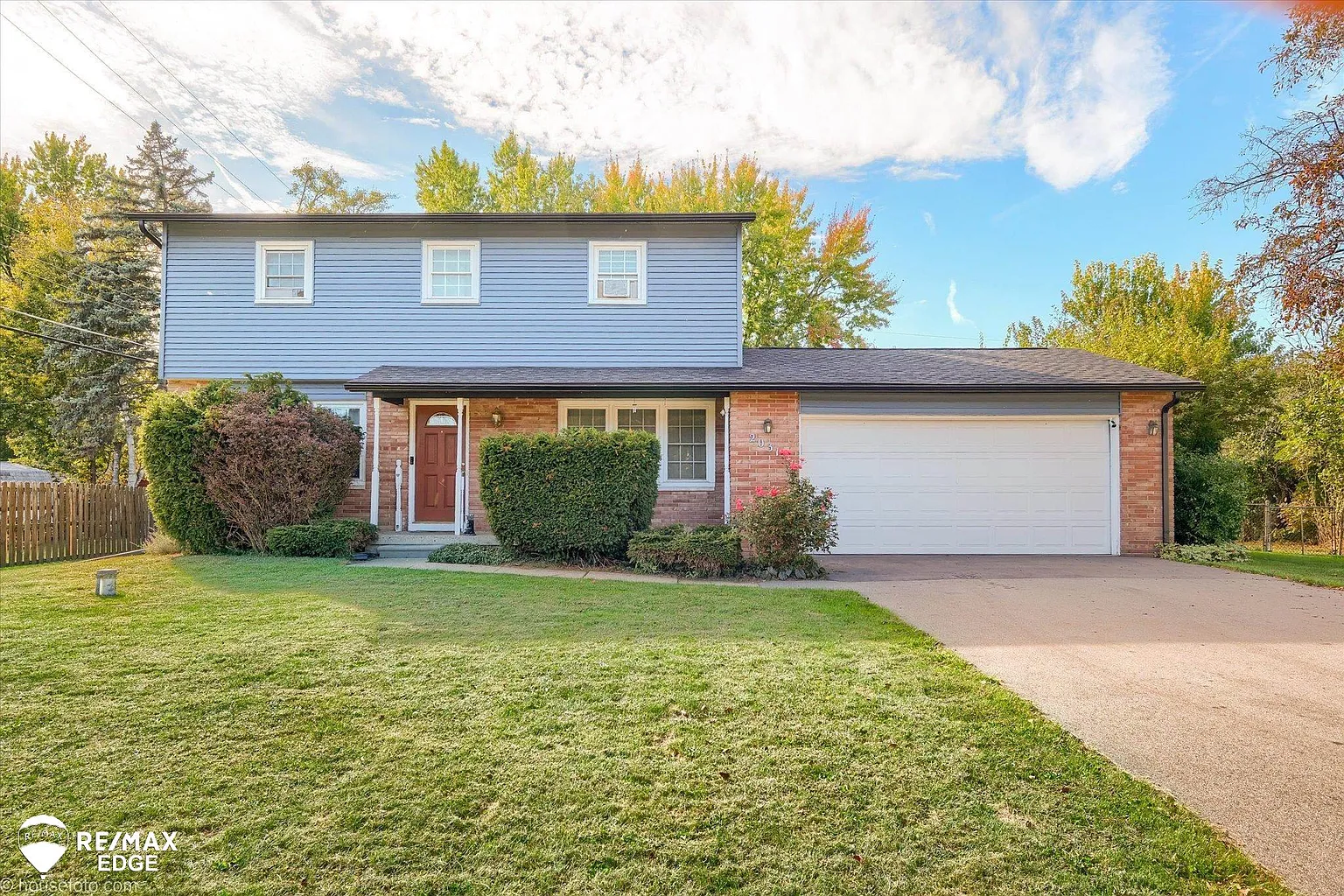 2031 Belle Meade Dr photo 1