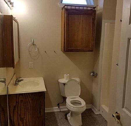 2nd image of 2006 S Travis St APT D