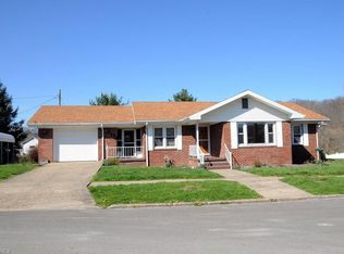 206 Spruce St, Caldwell, OH 43724