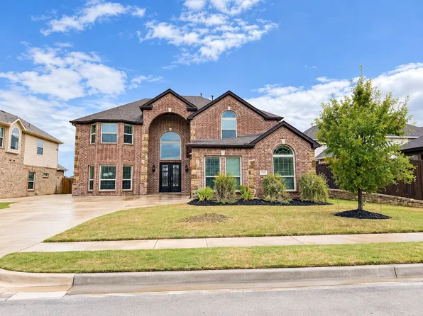 7139 Playa Norte Dr, Grand Prairie, TX 75054