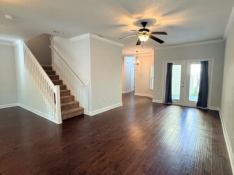 5156 NW 21st Dr — Photo 5