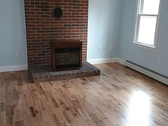 4th image of 7 Pinecrest Dr