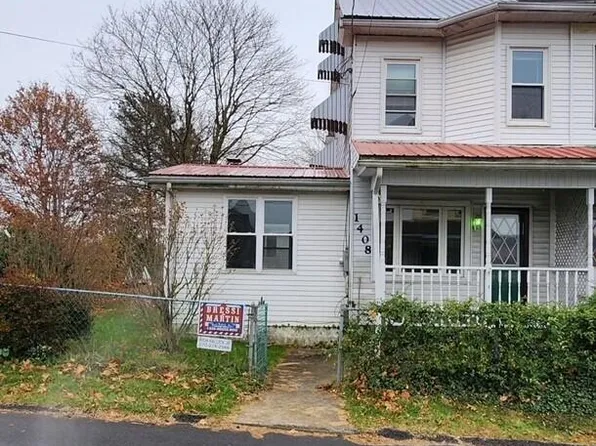 1408 W Nelson St, Coal Township, PA 17866
