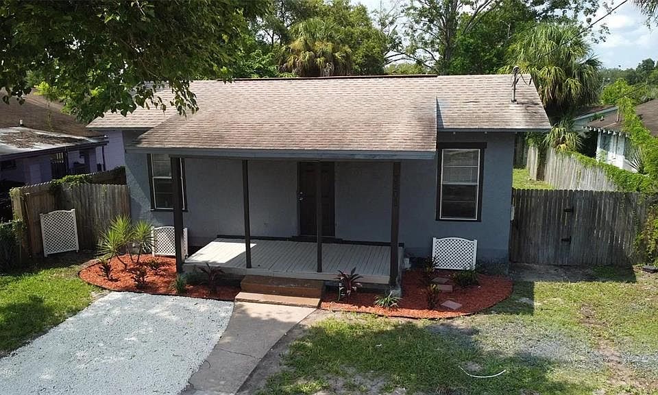 1st image of 3208 E FRIERSON AVENUE