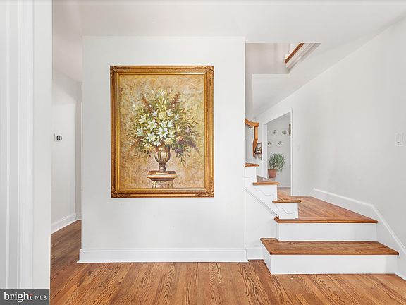 4th image of 14311 Shelter Ln
