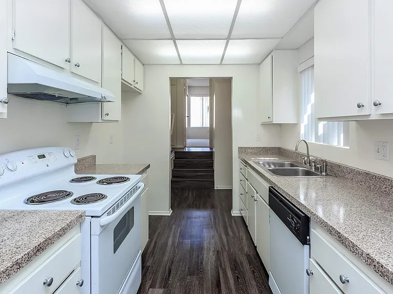 Fairway Village Apartment Homes — Photo 24