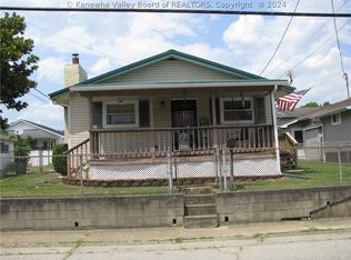 1654 Washington Ave, Saint Albans, WV 25177