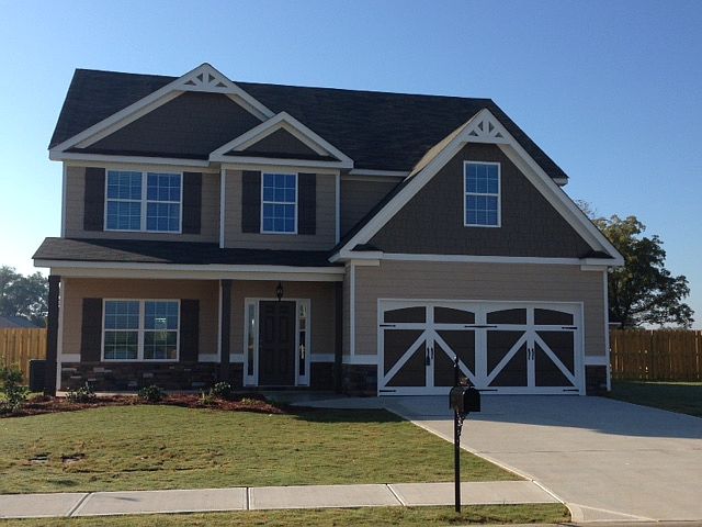 1st image of 102 Hawks Tail Dr