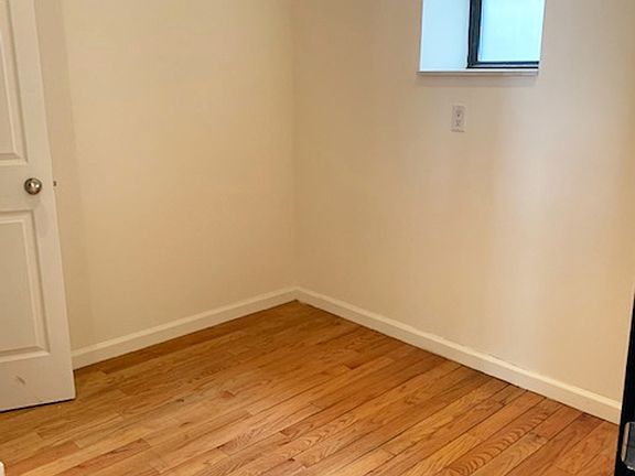 5th image of 229 W 115th St APT 3D