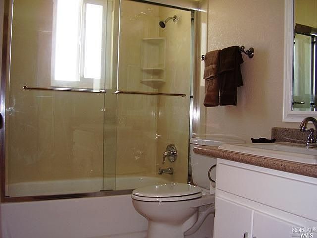 2nd image of 123 Glacier Cir