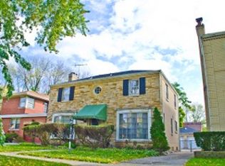 8207 S Crandon Ave, Chicago, IL