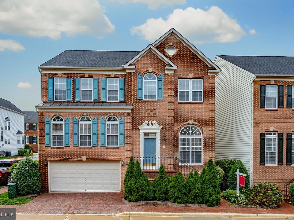 1st image of 9154 Ciri Lake Ln
