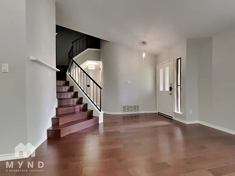 8709 Verona Trl — Photo 7