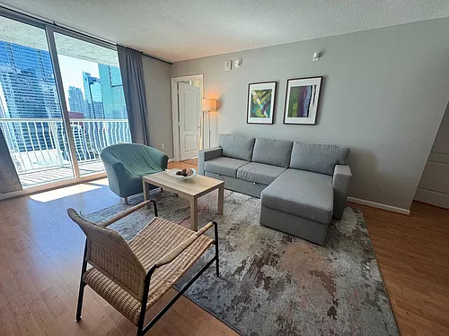1 SE 12th St #31-ID1022216P Photo 1