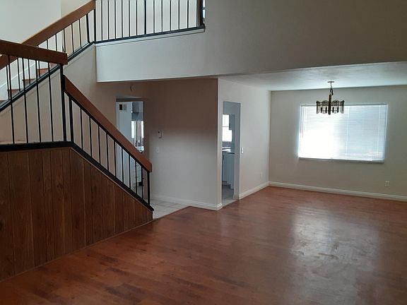 4th image of 3085 El Porvenir Way