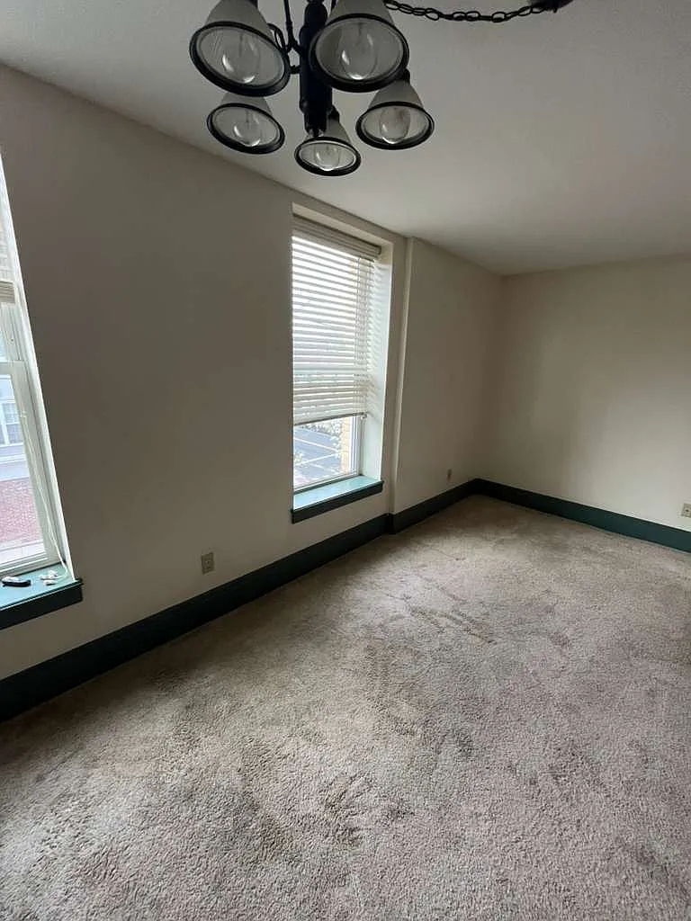 Building Photo - 500 Howe Ave #301A