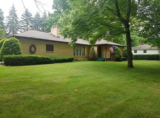 221 Avondale Ave, Michigan City, IN