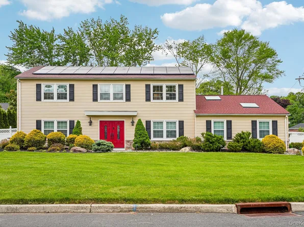 30 Yale Drive, New City, NY 10956