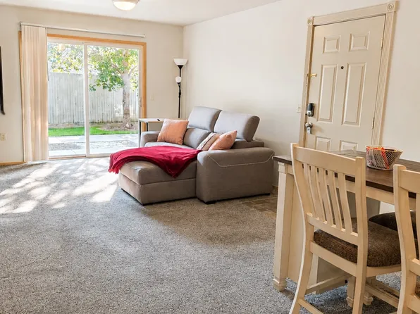 3335 N Lakeharbor Ln APT 105, Boise, ID 83703